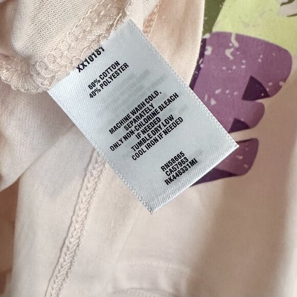 NWT Abound by Nordstrom Love Cropped Graphic Tee - Size: Large - Picture 4 of 8